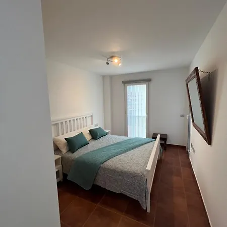 Eden Apartment *
